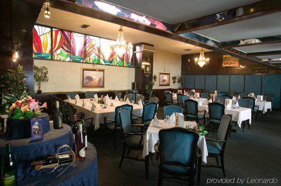 Hotel Union Belgrade Restaurant photo